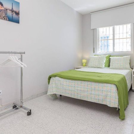 Malagaonbeach 1 - Two Bedrooms - Up To 3 People - 10 Meters Beach エクステリア 写真