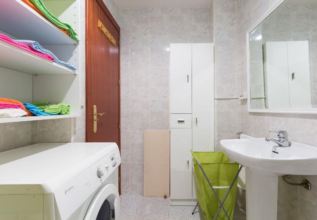 Malagaonbeach 1 - Two Bedrooms - Up To 3 People - 10 Meters Beach 部屋 写真