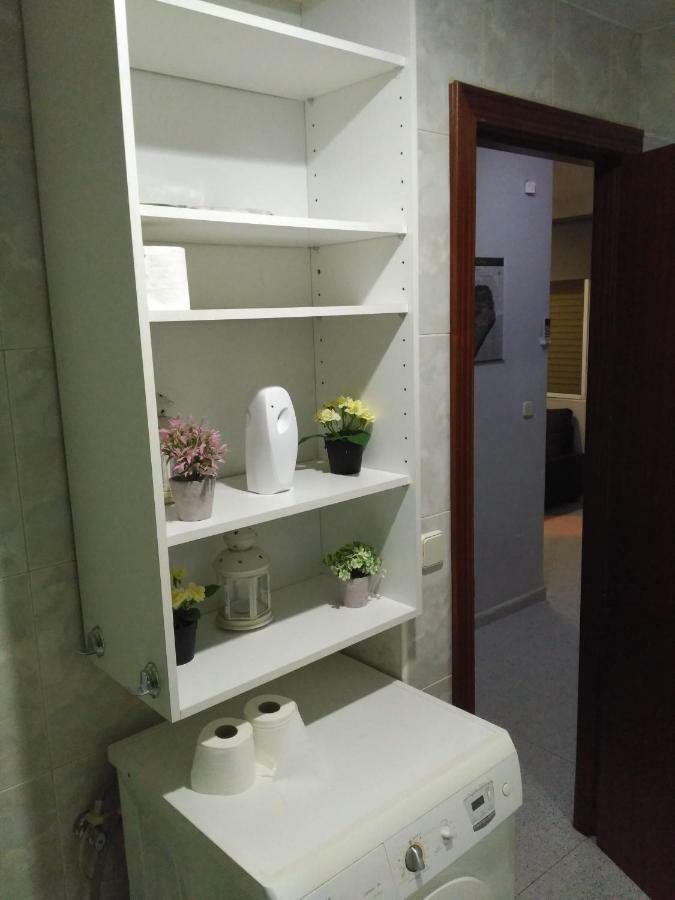 Malagaonbeach 1 - Two Bedrooms - Up To 3 People - 10 Meters Beach エクステリア 写真